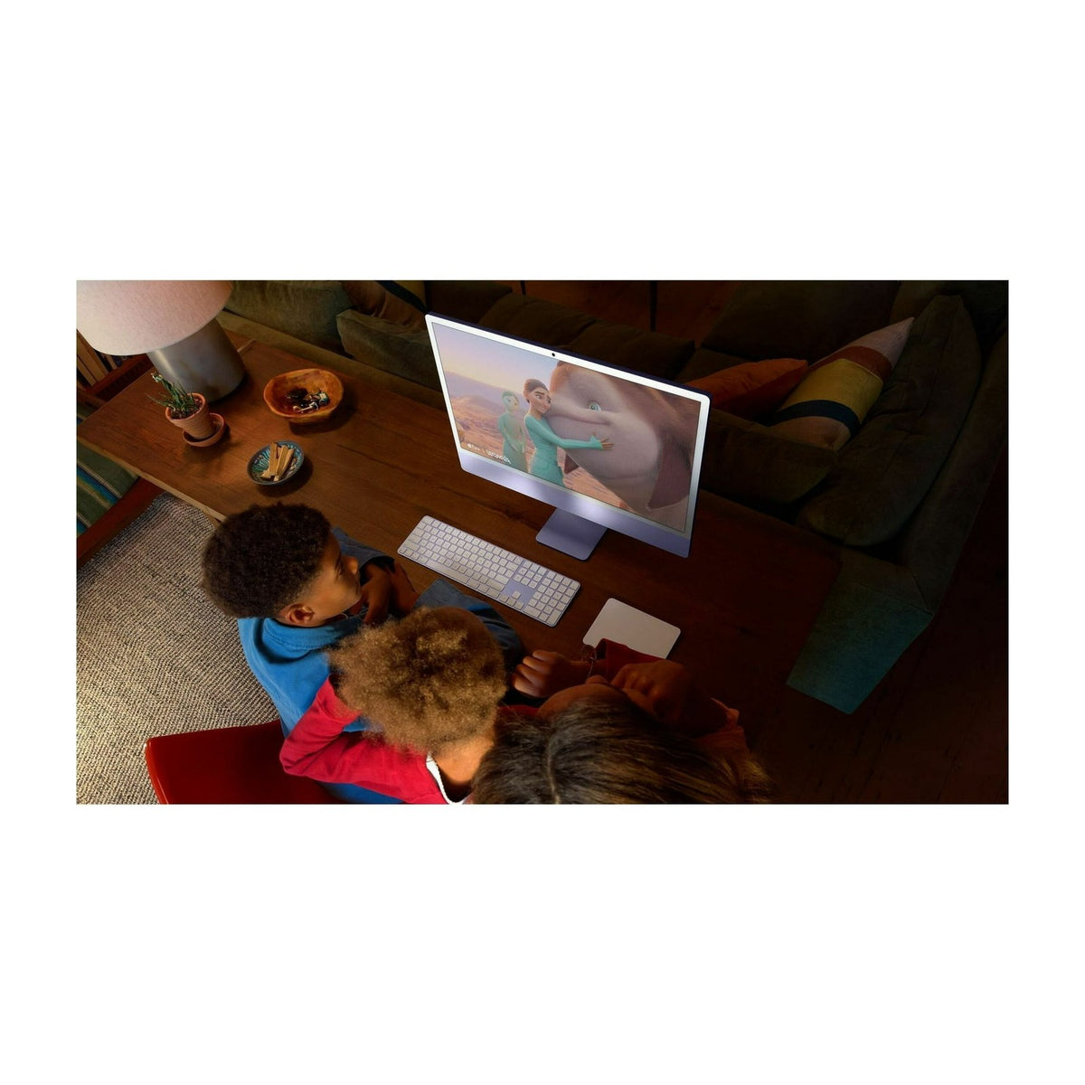 Silver — Apple iMac 24-inch (M4)