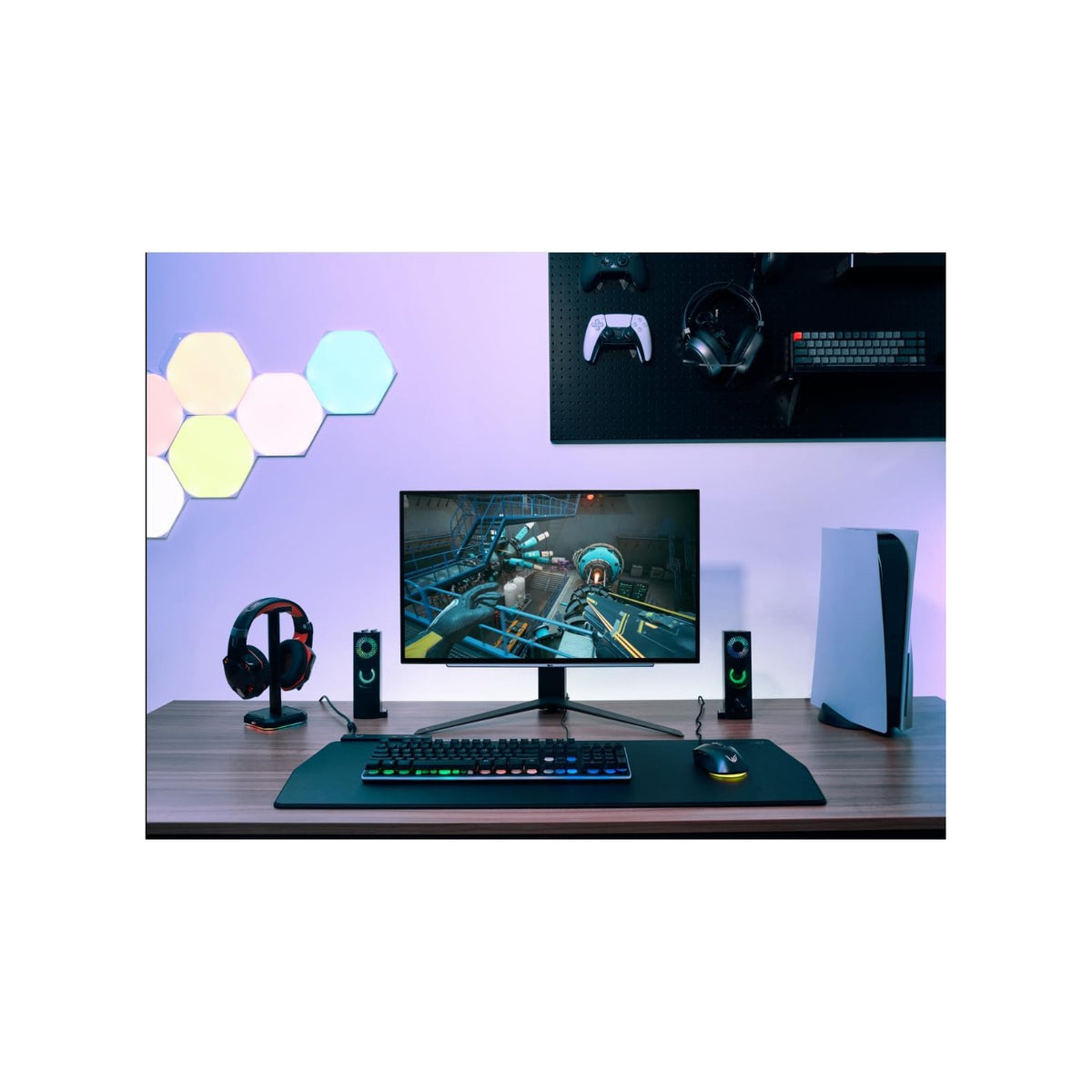 LG UltraGear 27" OLED QHD 240Hz Gaming Monitor — Monitors